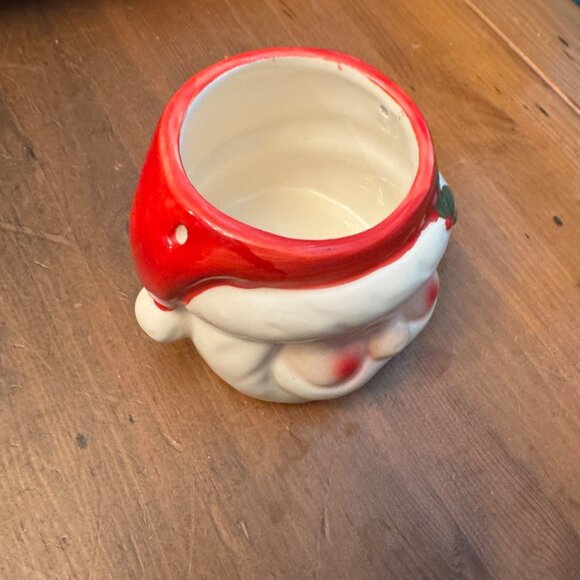 Vintage Santa Clause Planter, Ceramic 3D container - Picture 4 of 9